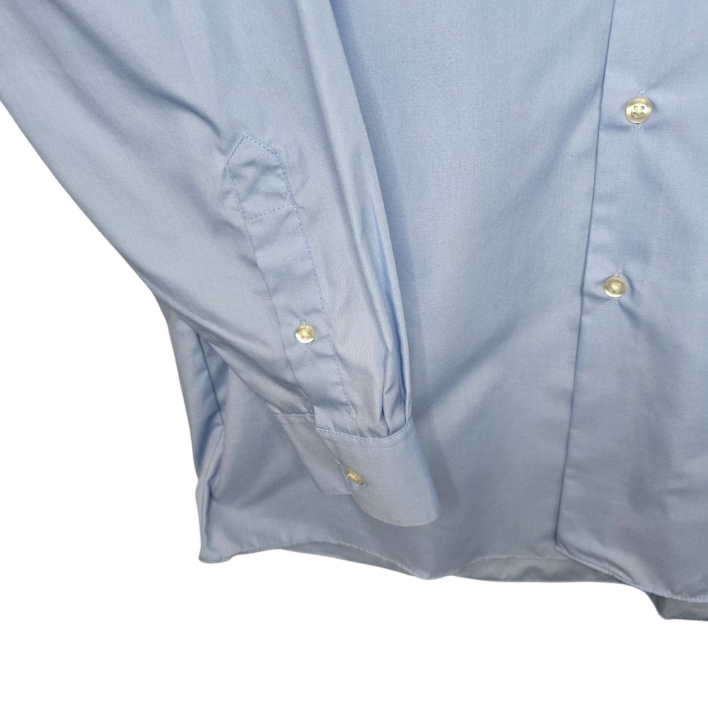 Van Heusen Dress Shirt Mens 15.5 32/33 Medium Blue Button Regular Fit Career - Picture 3 of 8